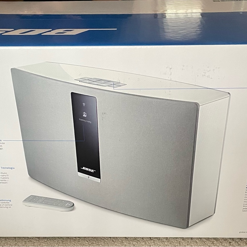 Bose SoundTouch 30 in home speaker